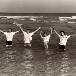 65. PAUL POPPER- АВТОРСКАЯ ФОТОГРАФИЯ- BEATLES MIAMI BEACH 1964